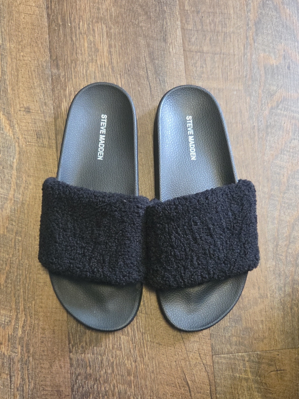 Steve Madden Womens Black Sherpa Slide Sandals - Cozy Slip-Ons